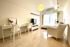 15EDB39F-36EC-4067-BF83-B02F3DB688C0